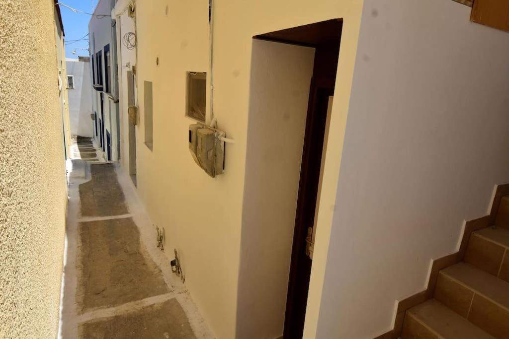 Moshovia Studio Κάρπαθος Στο Κέντρο Και Ήσυχα Villa Екстериор снимка